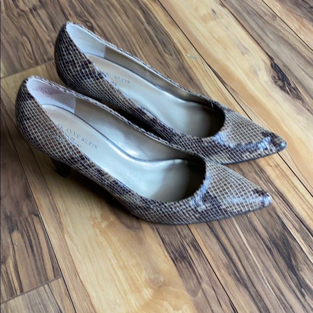 Anne Klein iflex snakeskin heels